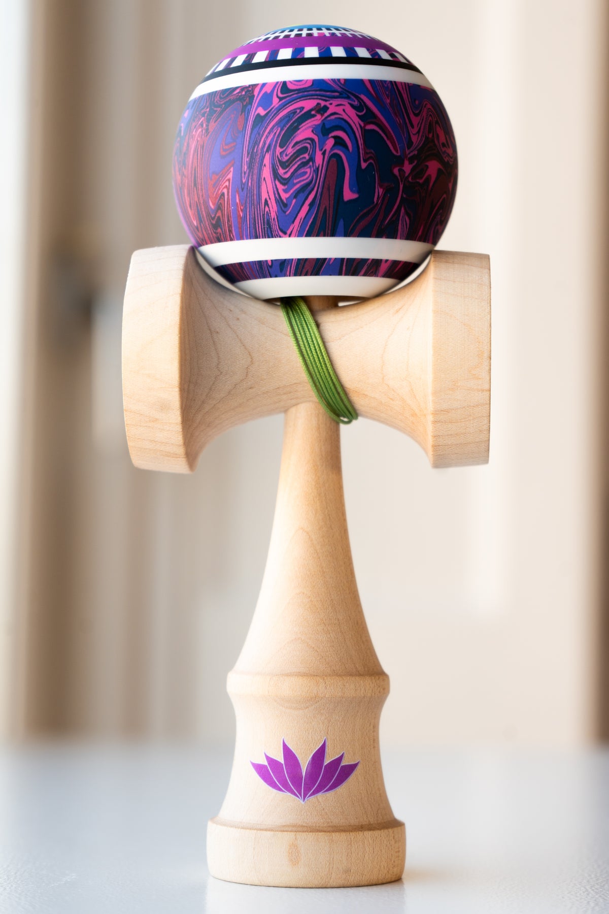 Lotus Pyro Lotus Kendamas